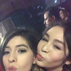 Meet your Posher, Eve